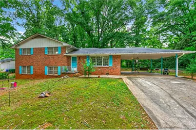 4894 Candlewood Lane, Stone Mountain, GA 30088 - Photo 2