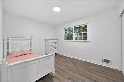 4894 Candlewood Lane, Stone Mountain, GA 30088 - Photo 18