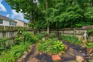 2863 Regent Walk Dr, Duluth, GA 30096 - Photo 32