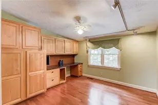 420 Taberwood Way, Roswell, GA 30076 - Photo 32