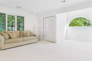 10 Quarry Lake Ct, Atlanta, GA 30342 - Photo 42