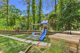 10 Quarry Lake Ct, Atlanta, GA 30342 - Photo 46