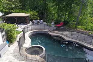 10 Quarry Lake Ct, Atlanta, GA 30342 - Photo 30