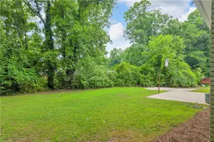 8093 Malone St, Douglasville, GA 30134 - Photo 42