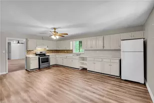 8093 Malone St, Douglasville, GA 30134 - Photo 8