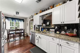 233 Cambridge Dr, Loganville, GA 30052 - Photo 12