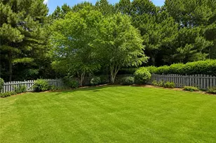 3060 Woodbridge Ln, Canton, GA 30114 - Photo 16
