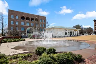 140 N Bluff, Alpharetta, GA 30004 - Photo 48
