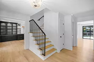 140 N Bluff, Alpharetta, GA 30004 - Photo 20