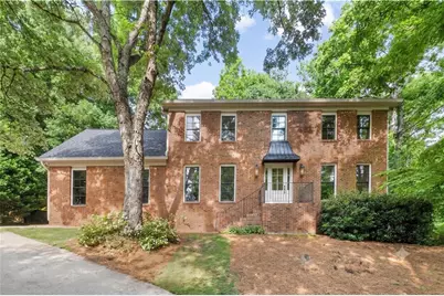 140 N Bluff, Alpharetta, GA 30004 - Photo 1