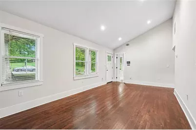 2228 Polar Rock Avenue SW, Atlanta, GA 30315 - Photo 8
