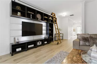 1428 Liberty Parkway NW, Atlanta, GA 30318 - Photo 2