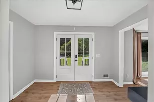 458 Coolsprings Trail, Woodstock, GA 30188 - Photo 6