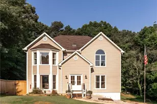 458 Coolsprings Trail, Woodstock, GA 30188 - Photo 2