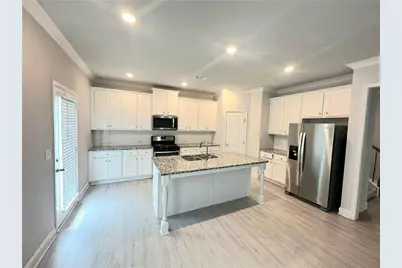 1935 Holman Forest Dr, Hoschton, GA 30548 - Photo 2