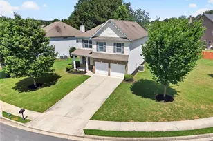1951 Beyers Landing Dr, Buford, GA 30519 - Photo 2