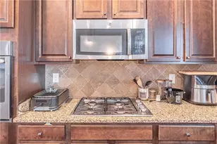 29 Bay Crest Ct, Loganville, GA 30052 - Photo 12