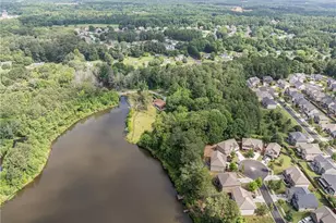 29 Bay Crest Ct, Loganville, GA 30052 - Photo 46