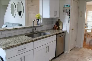 2675 Binghampton Ln, Lawrenceville, GA 30044 - Photo 4