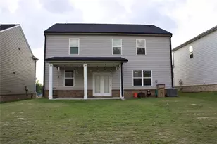 314 Pepin Ct, Hoschton, GA 30548 - Photo 2