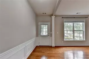 565 Alstonefield Dr, Alpharetta, GA 30004 - Photo 2