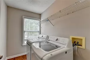 565 Alstonefield Dr, Alpharetta, GA 30004 - Photo 34