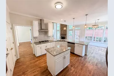 165 Fieldstone Edge, Alpharetta, GA 30005 - Photo 2