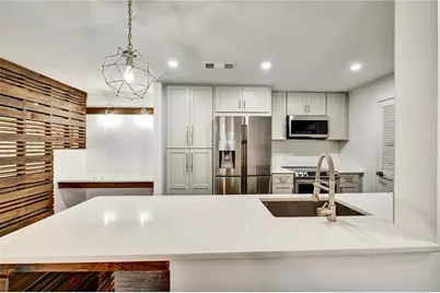 501 Granville Court, Atlanta, GA 30328 - Photo 2