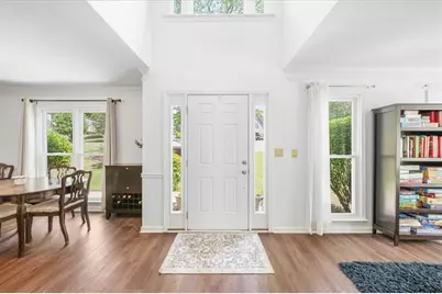5375 Johns View Street, Alpharetta, GA 30005 - Photo 4