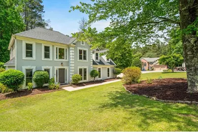 5375 Johns View Street, Alpharetta, GA 30005 - Photo 2