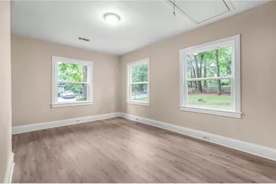 1826 E Farris Avenue, Atlanta, GA 30344 - Photo 10