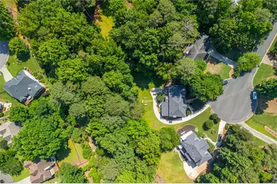 2865 Stoneglen Close, Roswell, GA 30076 - Photo 62
