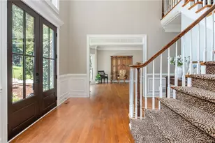 2865 Stoneglen Close, Roswell, GA 30076 - Photo 8