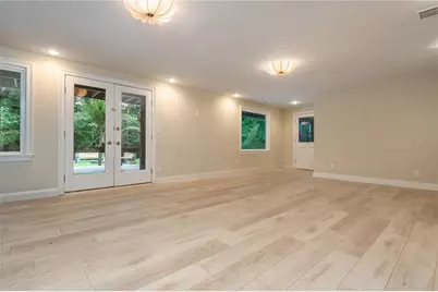 2865 Stoneglen Close, Roswell, GA 30076 - Photo 52