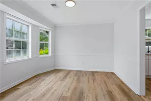 5433 Forest Pines Dr, Lithonia, GA 30058 - Photo 12