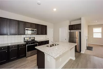 7398 Embassy Trace, Riverdale, GA 30296 - Photo 4