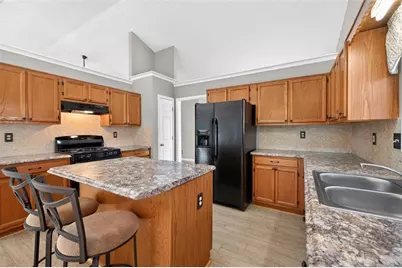 1587 Heartwood Drive, Lawrenceville, GA 30043 - Photo 10