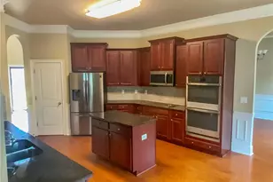 159 Saintvry Way, Atlanta, GA 30349 - Photo 8