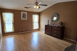 2698 Downingwood Ln, Grayson, GA 30017 - Photo 12