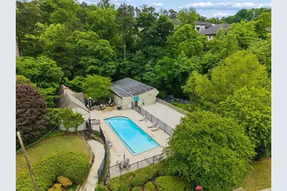 327 Lakemoore Drive #B, Atlanta, GA 30342 - Photo 44