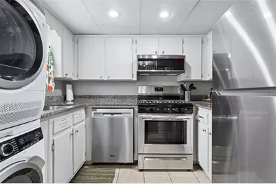 327 Lakemoore Drive #B, Atlanta, GA 30342 - Photo 20