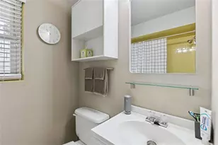 327 Lakemoore Dr, Atlanta, GA 30342 - Photo 22