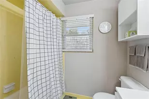 327 Lakemoore Dr, Atlanta, GA 30342 - Photo 26