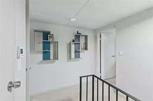 327 Lakemoore Dr, Atlanta, GA 30342 - Photo 30