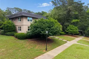 327 Lakemoore Dr, Atlanta, GA 30342 - Photo 38