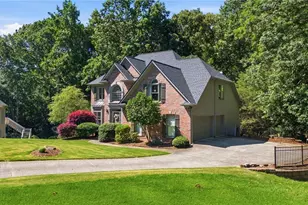 835 Forestwalk Dr, Suwanee, GA 30024 - Photo 2