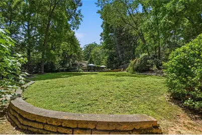 3773 Vermont Road NE, Atlanta, GA 30319 - Photo 18