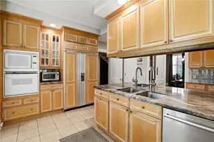 3773 Vermont Rd NE, Atlanta, GA 30319 - Photo 8