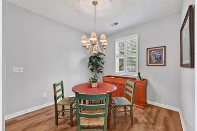 111 W Oaks Court, Woodstock, GA 30188 - Photo 6