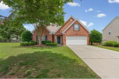 2114 Beacon Crest Drive, Buford, GA 30519 - Photo 4